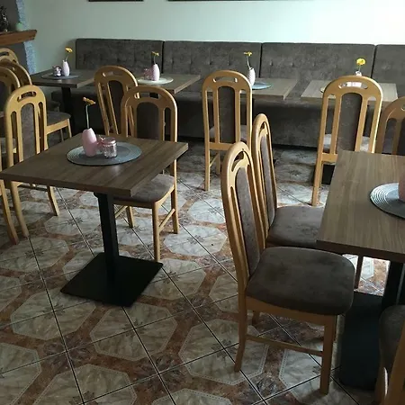 Gosciniec Staropolski Glowczyce